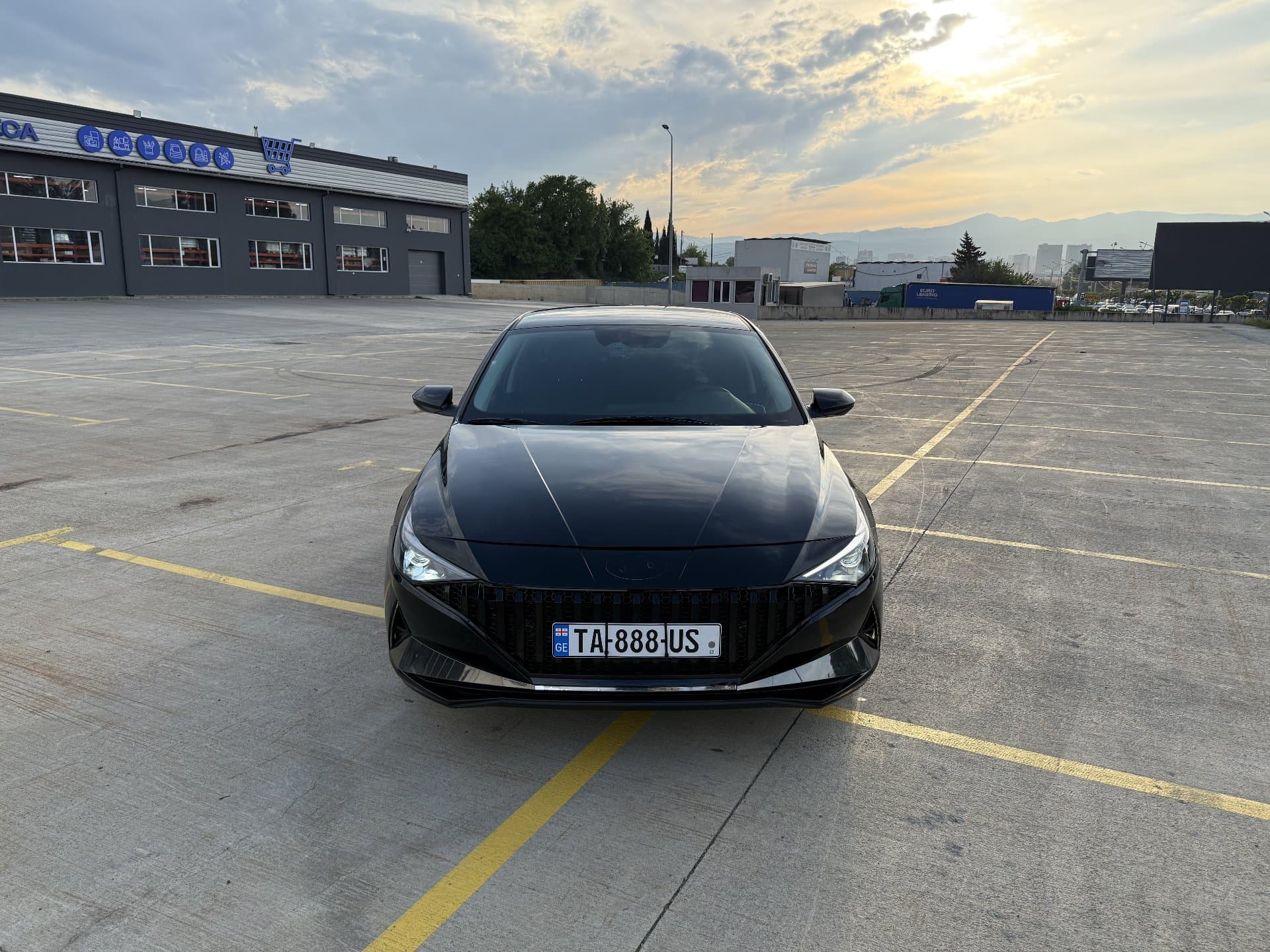 Elantra